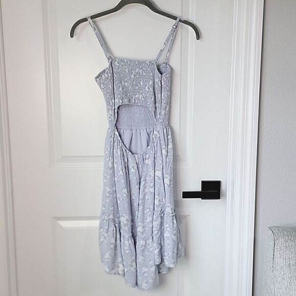 Hollister Light Blue Floral Smocked Woven Short Dress - Size Small - Picture 4 of 14